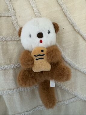 Plush Otter Toy with Fish - White & Brown